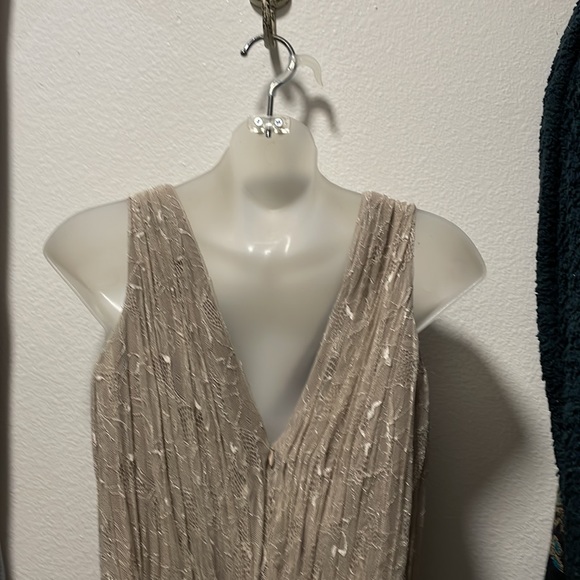 Vera Wang - Picture 7 of 12